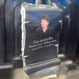 Гранитный памятник № 18